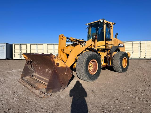 Image of Case 721D equipment image 1