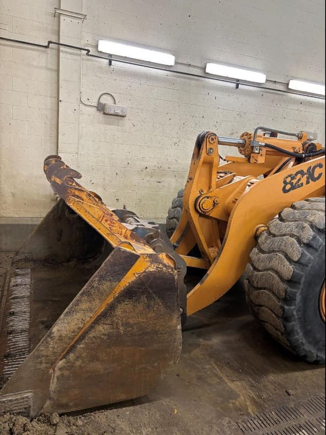 Image of Case 821C equipment image 4