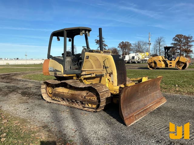 Image of Case 850K equipment image 2