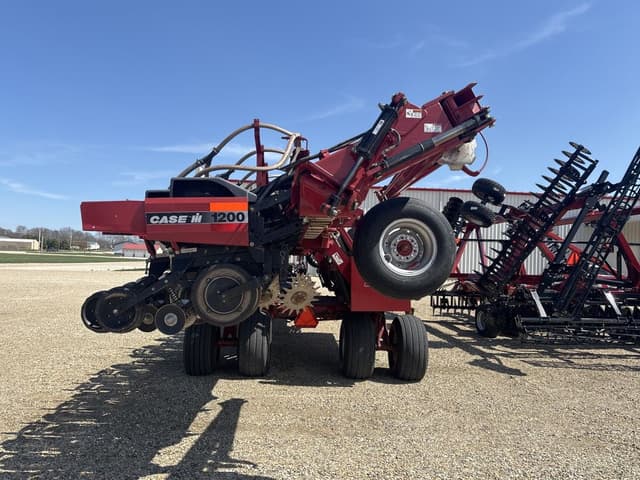 Image of Case IH 1200 equipment image 3
