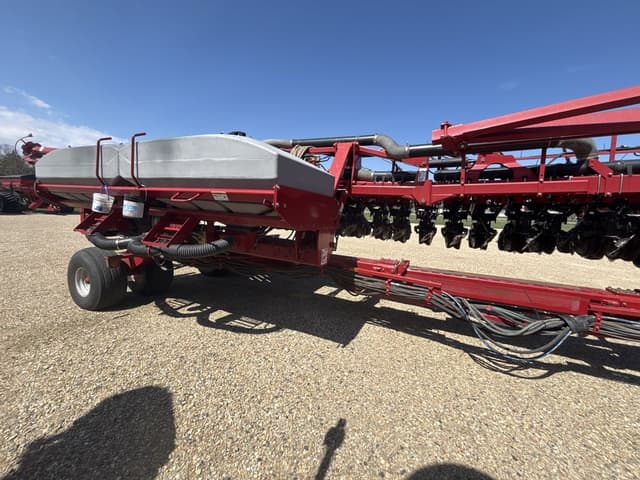 Image of Case IH 1200 equipment image 1