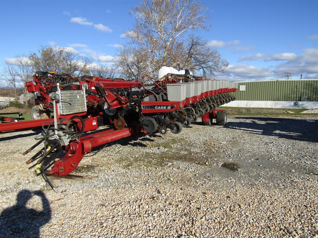 Image of Case IH 1200 equipment image 2