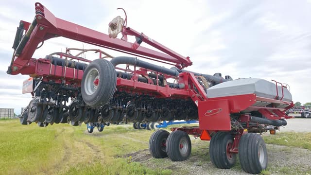 Image of Case IH 1200 equipment image 3