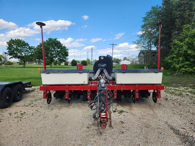 Image of Case IH 1220 equipment image 1