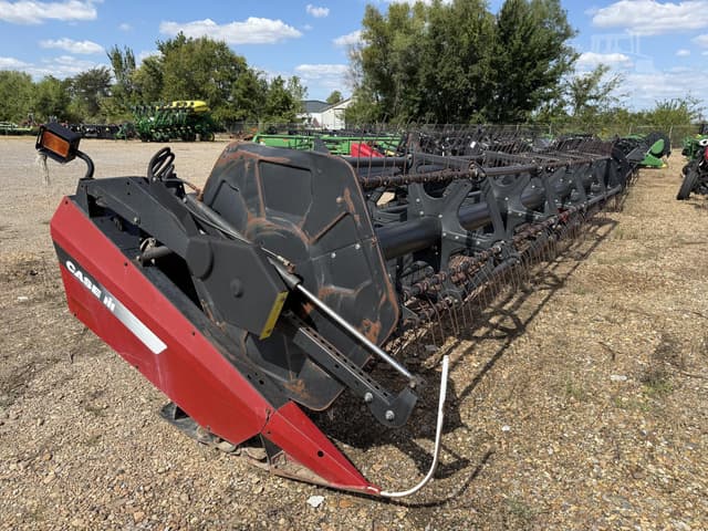 Image of Case IH 2052 equipment image 1