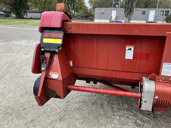 Image of Case IH 2208 equipment image 2