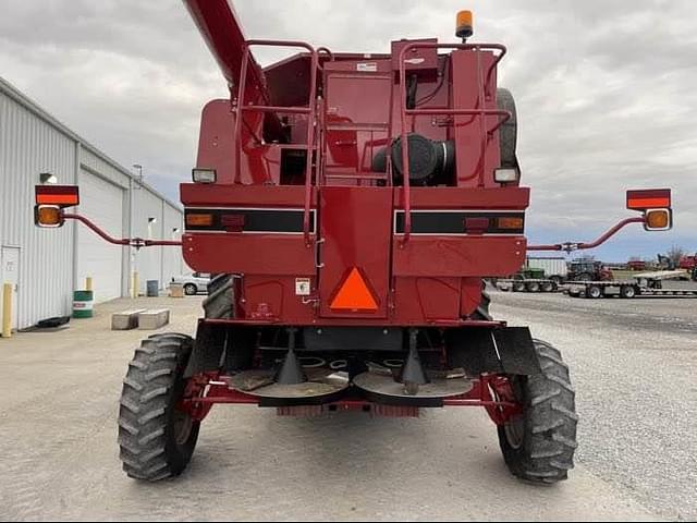 Image of Case IH 2377 equipment image 4