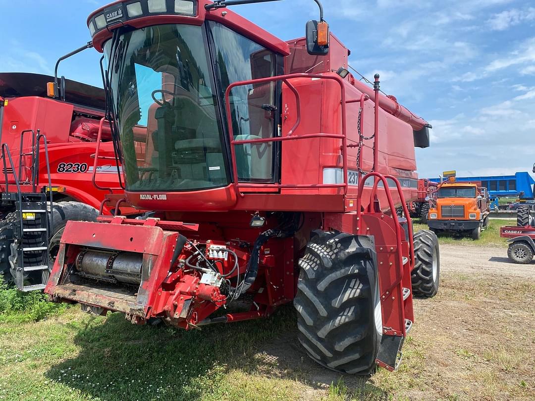 Image of Case IH 2377 Primary image