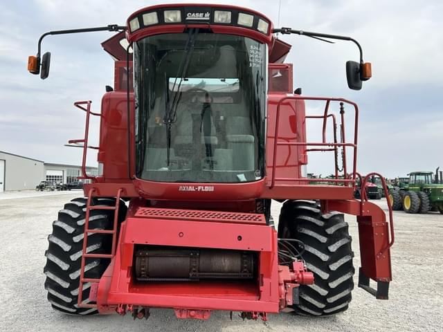 Image of Case IH 2388 equipment image 4