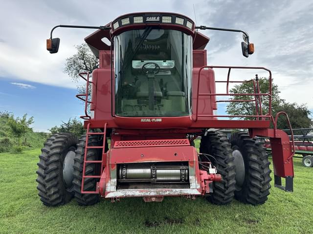 Image of Case IH 2388 equipment image 1