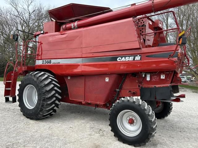 Image of Case IH 2388 equipment image 4