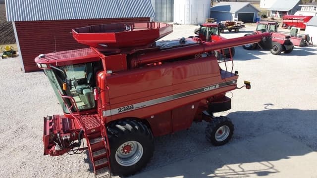 Image of Case IH 2388 equipment image 3