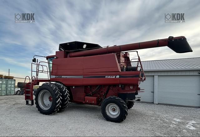 Image of Case IH 2388 equipment image 3