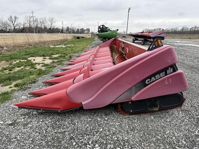 Image of Case IH 2412 equipment image 1