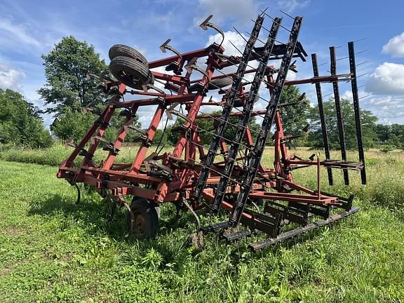 Image of Case IH 4800 equipment image 2