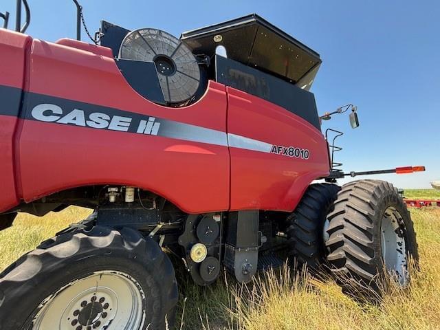 Image of Case IH 8010 equipment image 2