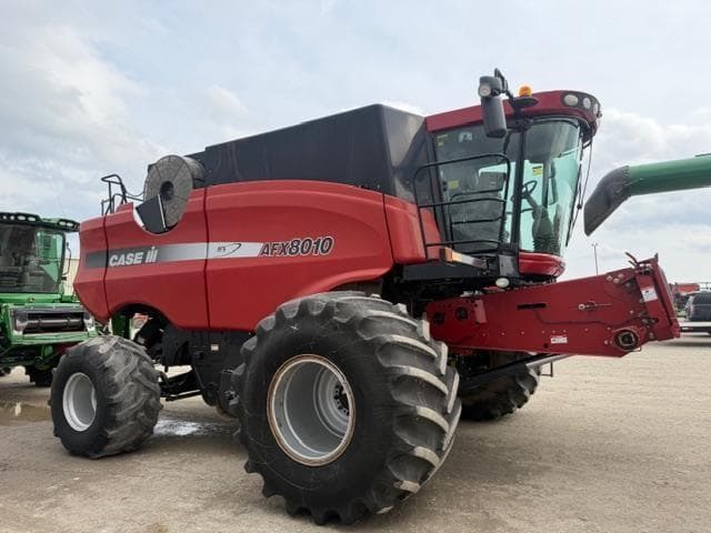 Image of Case IH 8010 equipment image 1