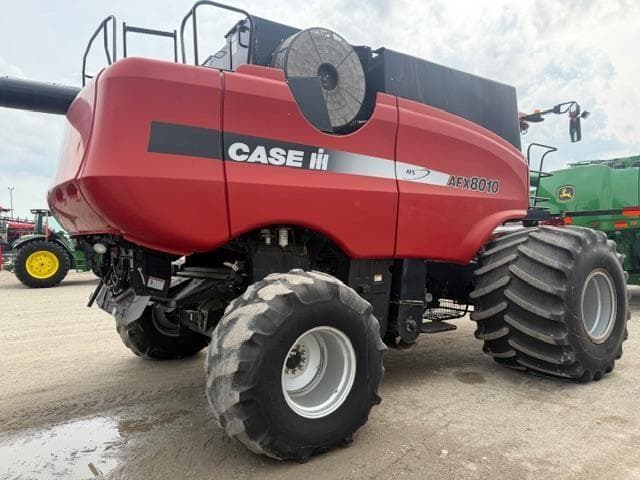 Image of Case IH 8010 equipment image 4