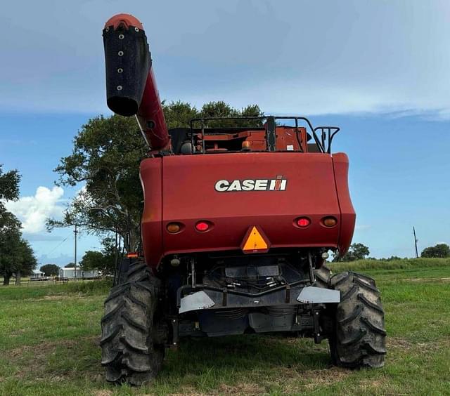 Image of Case IH AFX 8010 equipment image 3