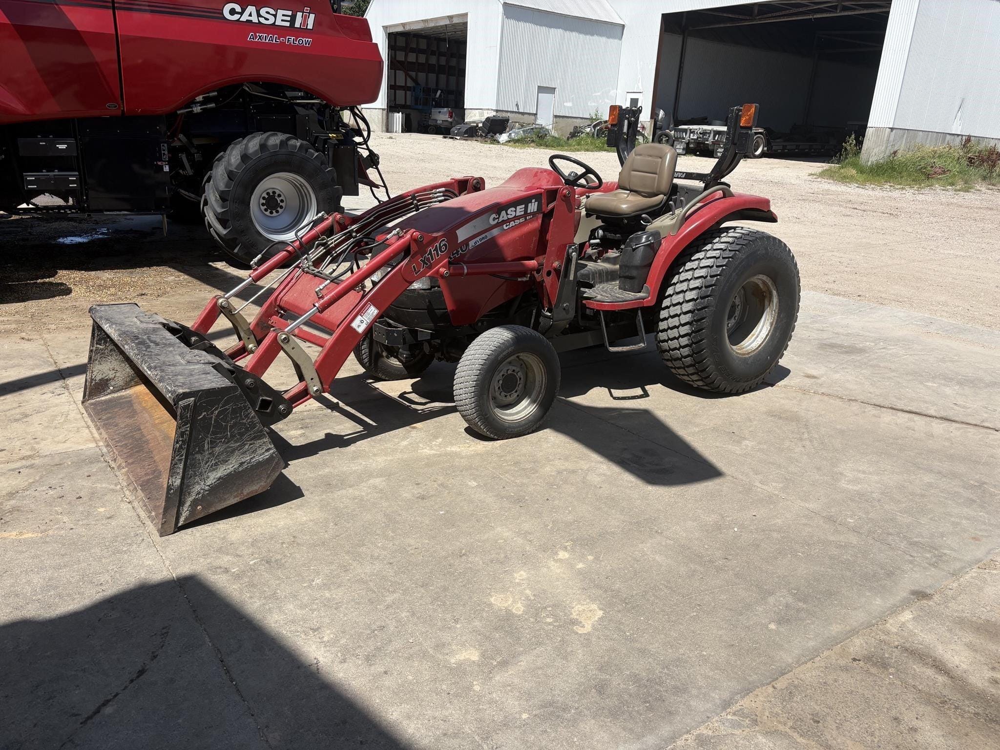 2006 Case IH DX40 Equipment Image0