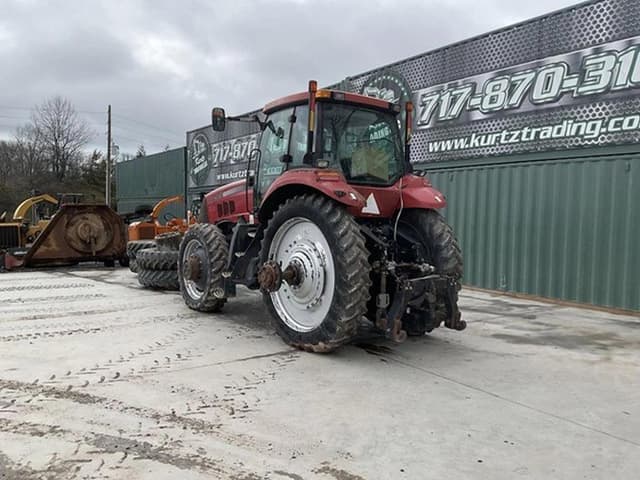 Image of Case IH Magnum 305 equipment image 2