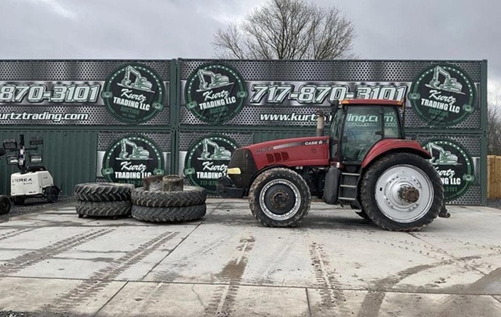 Image of Case IH Magnum 305 Primary image