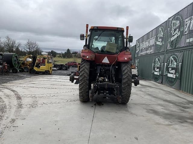 Image of Case IH Magnum 305 equipment image 3