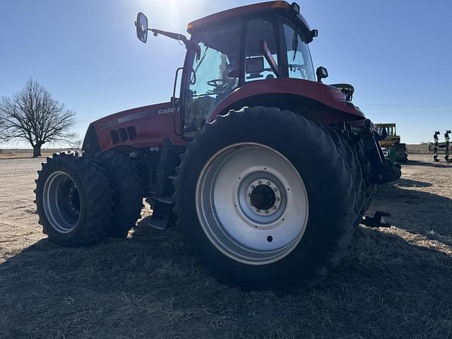 Image of Case IH MX245 equipment image 4