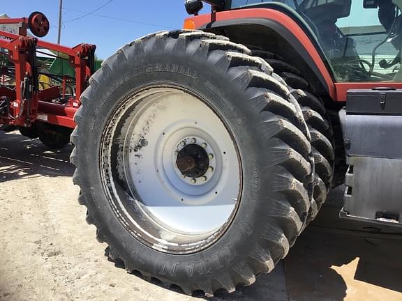 Image of Case IH MX255 equipment image 3