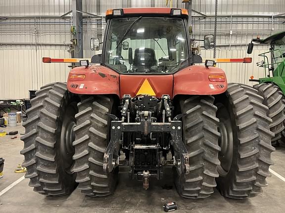 Image of Case IH MX305 equipment image 4