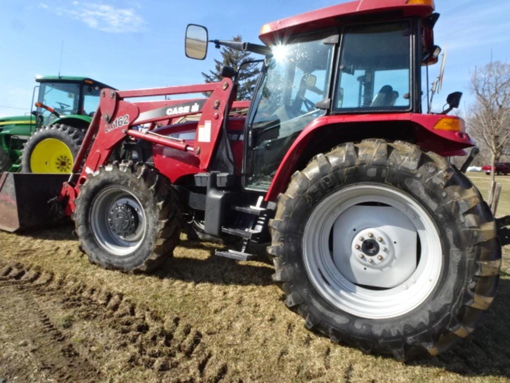 2006 Case IH MXM130 Equipment Image0