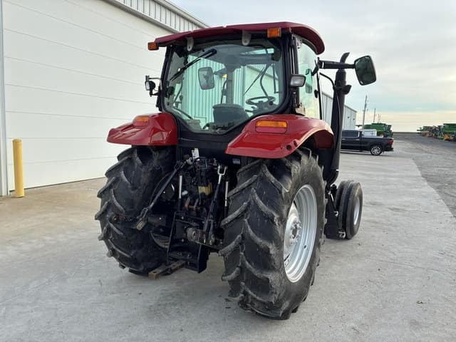 Image of Case IH MXU130 Value equipment image 4