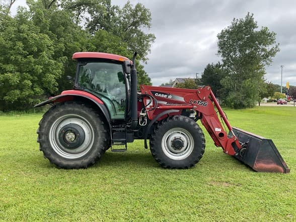 Image of Case IH MXU135 equipment image 3
