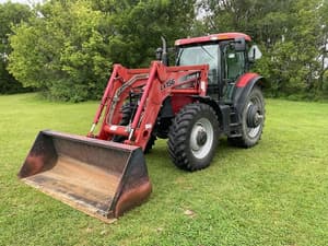 2006 Case IH MXU135 Image