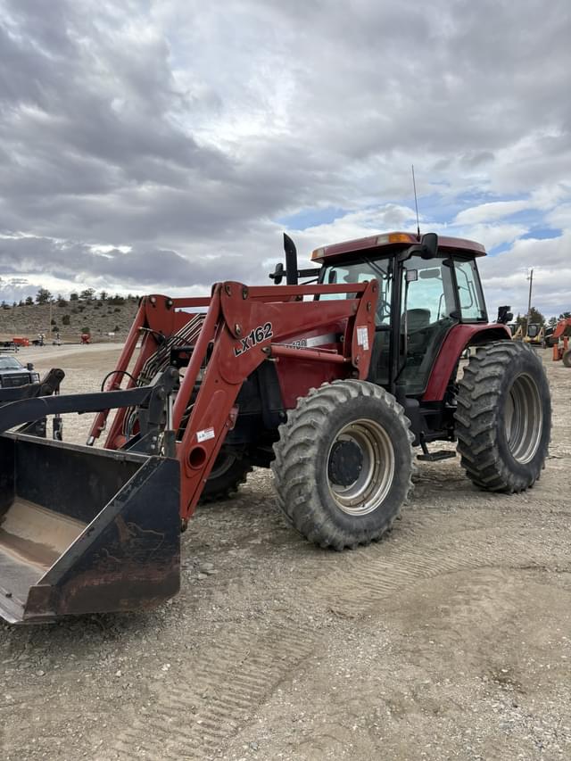 Image of Case IH Maxxum 130 equipment image 1