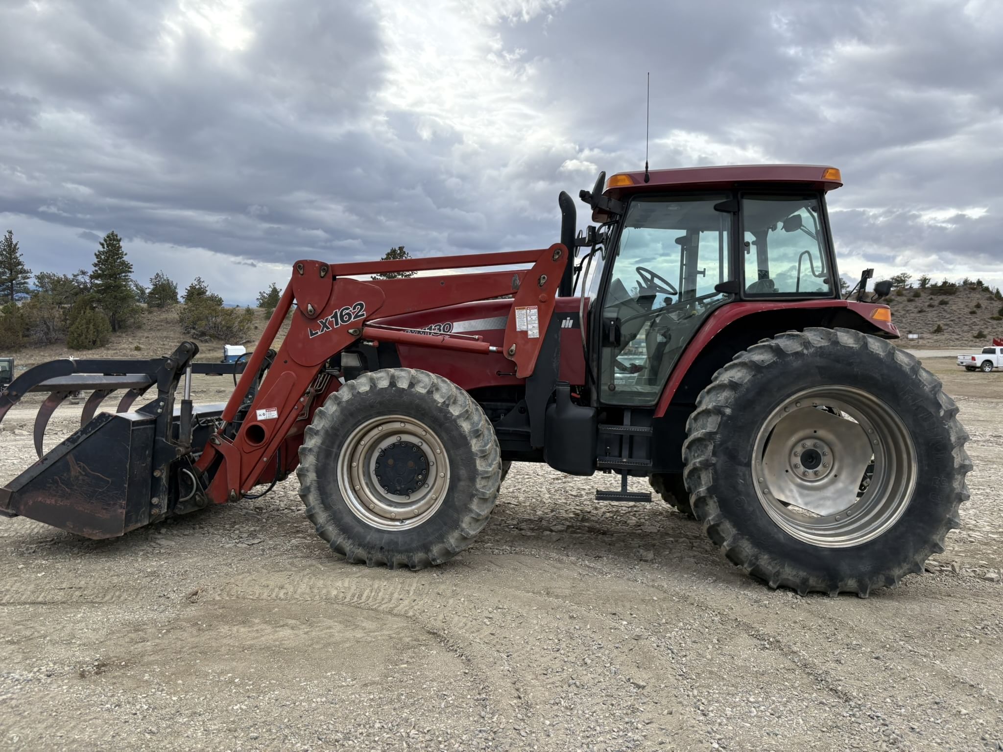 2006 Case IH Maxxum 130 Equipment Image0