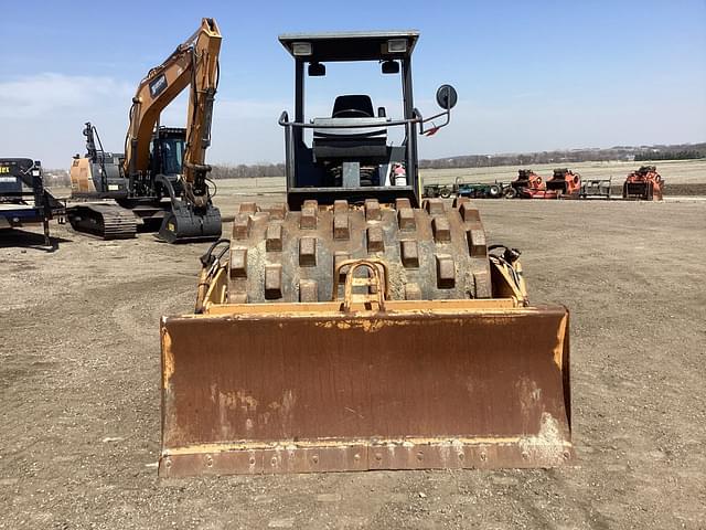 Image of Case SV208 equipment image 1
