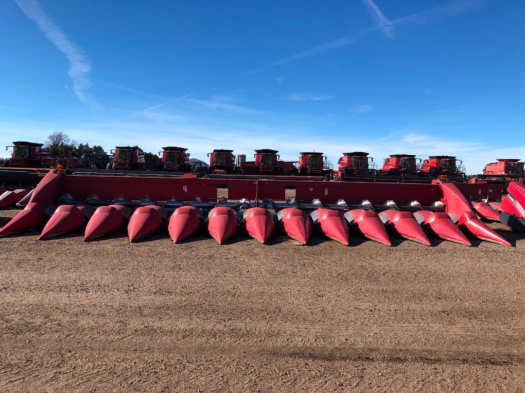 Image of Case IH 2412 Image 1