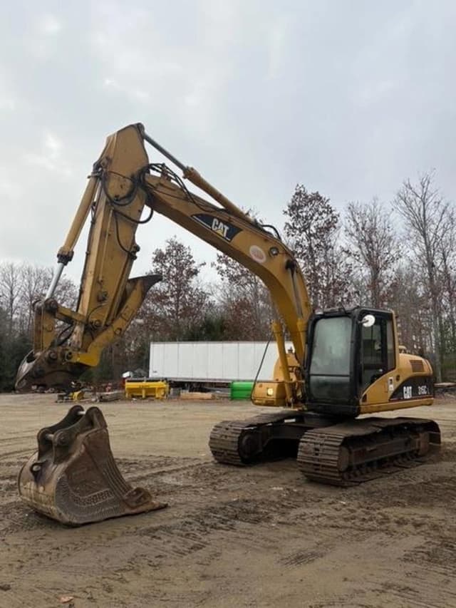 Image of Caterpillar 315CL equipment image 1