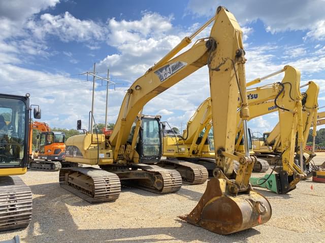 Image of Caterpillar 320CL equipment image 3