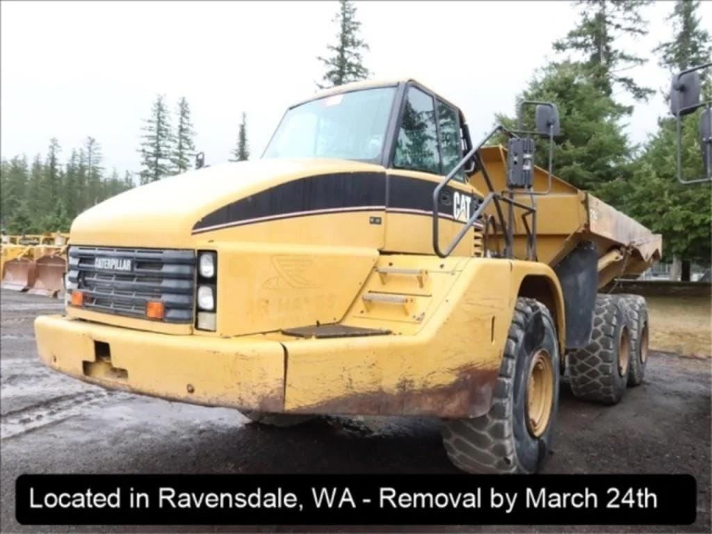 Main image Caterpillar 735