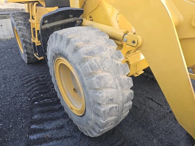 Image of Caterpillar 924G equipment image 4