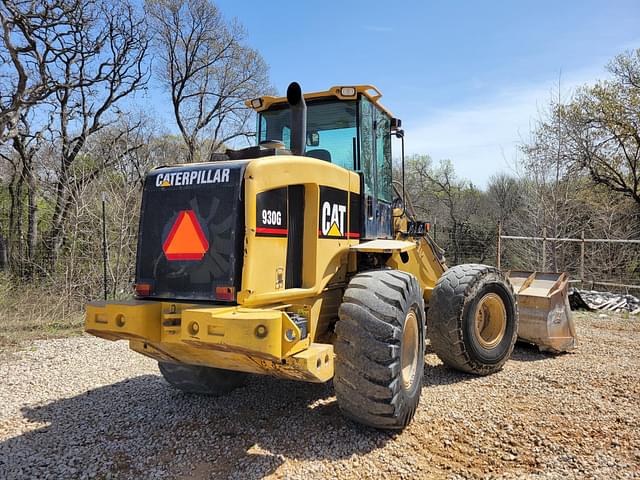 Image of Caterpillar 930G equipment image 4