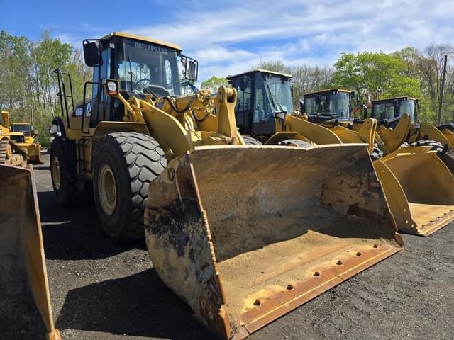 Image of Caterpillar 966H equipment image 2