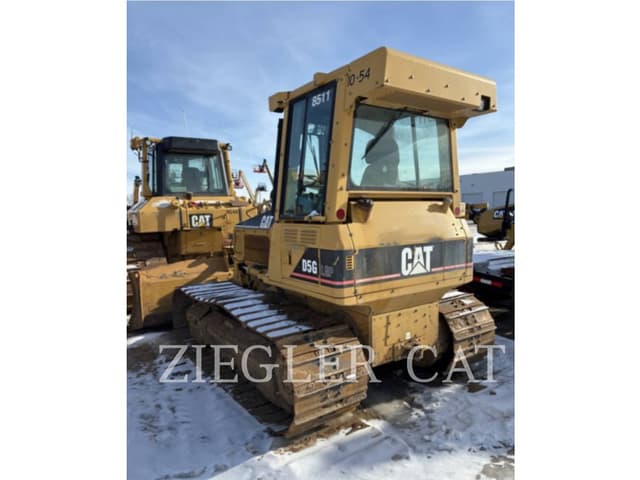 Image of Caterpillar D5G equipment image 3