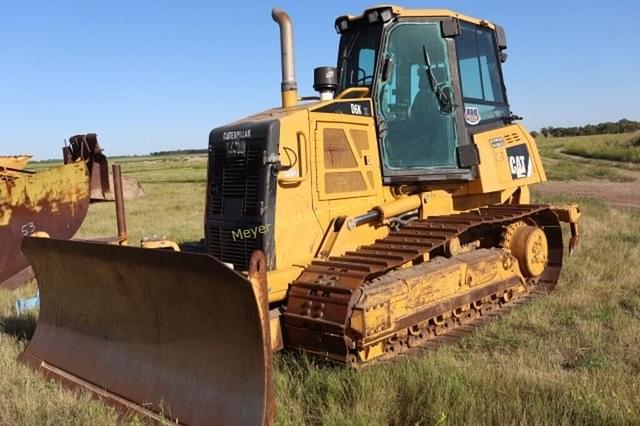 Image of Caterpillar D6KXL equipment image 4