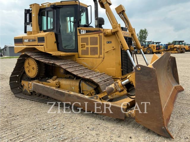 Image of Caterpillar D6R equipment image 1
