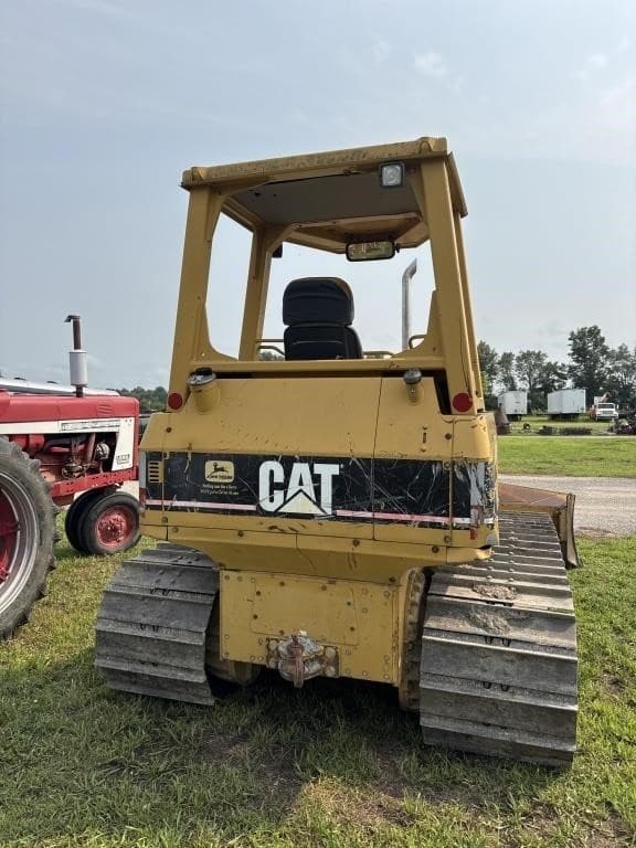 Image of Caterpillar D3G equipment image 4
