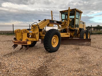 Main image Caterpillar 120H