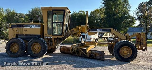 Image of Caterpillar 140H equipment image 3